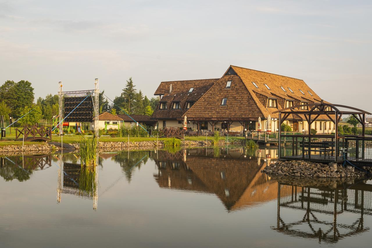 Hotel - Restauracja Platan Sędziszów Małopolski Buitenkant foto